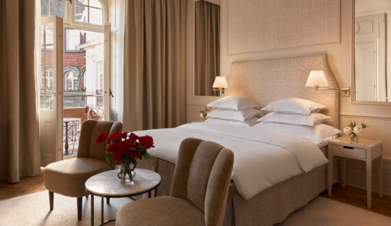 Superior Balcony Room